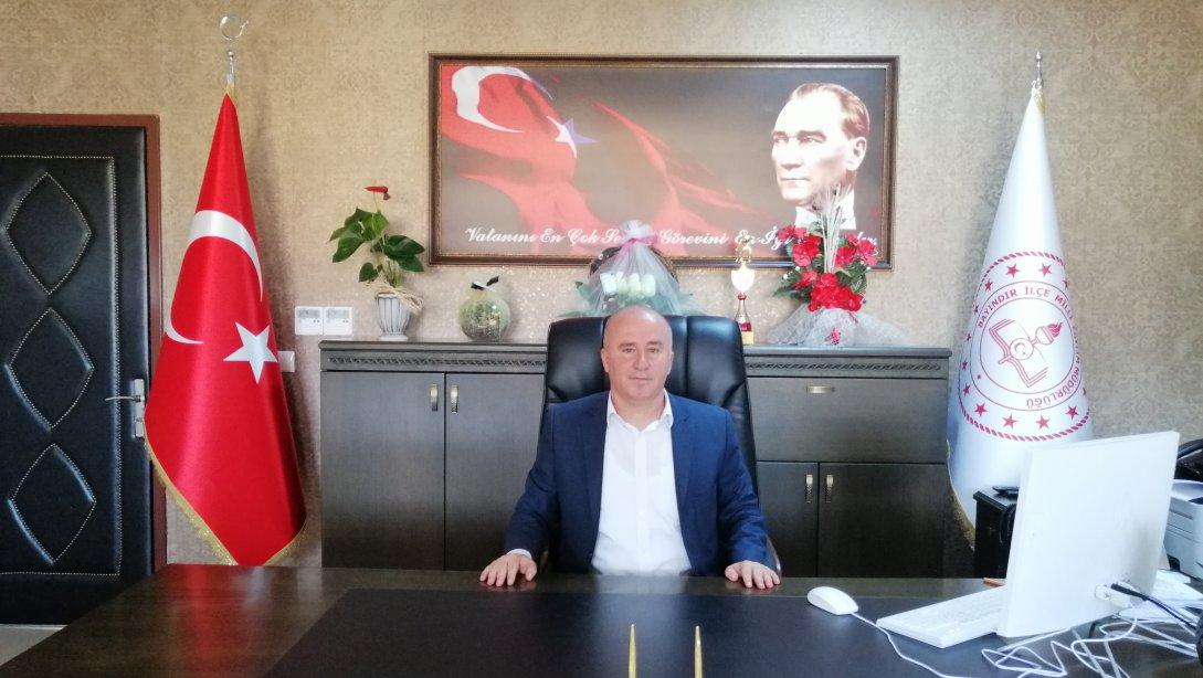 İlçe Milli Eğitim Müdürü Sayın Serdar Ökay'ın  '19 Mayıs Atatürk'ü Anma Gençlik ve Spor Bayramı' Mesajı