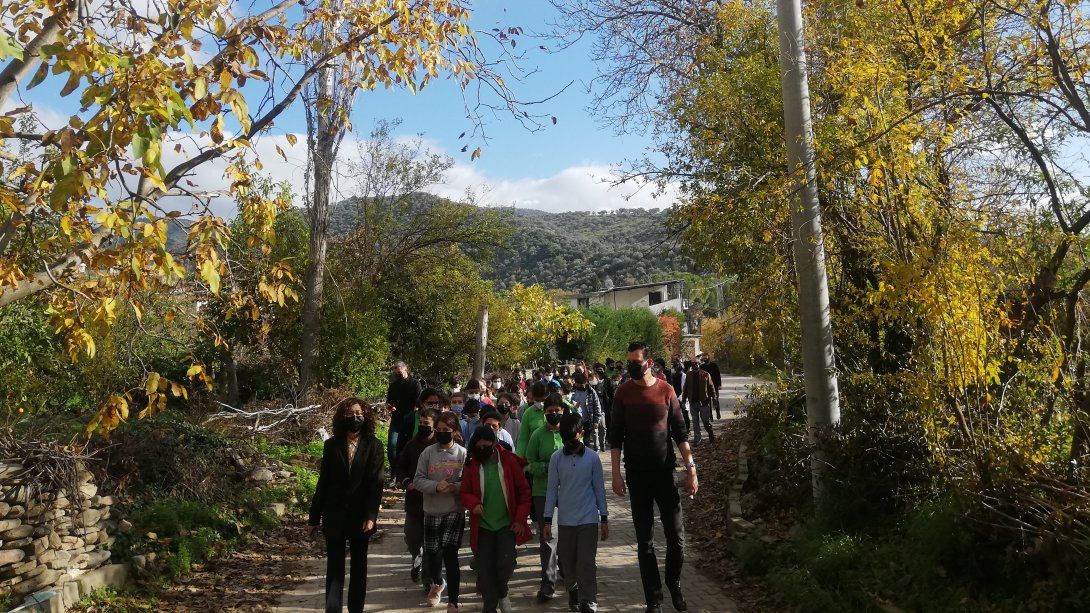 Ergenli Şehit Cevdet Aygün Ortaokulu ile Doğa Yürüyüşü Etkinliğimiz 